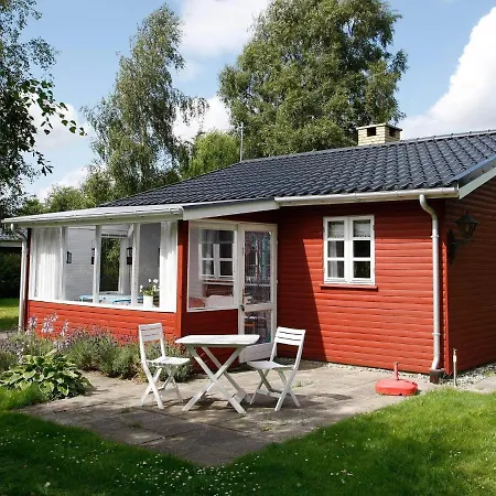Two-bedroom Holiday In 13 Holiday home