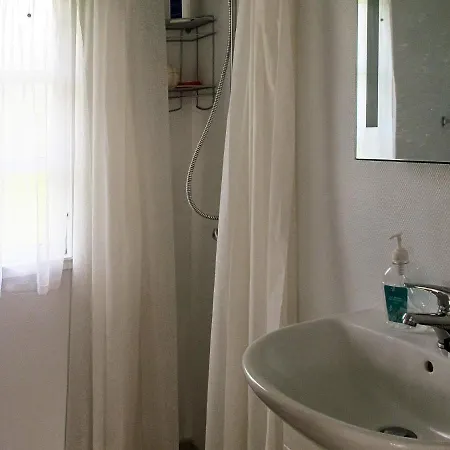 Two-bedroom Holiday In 13 Holiday home Hals